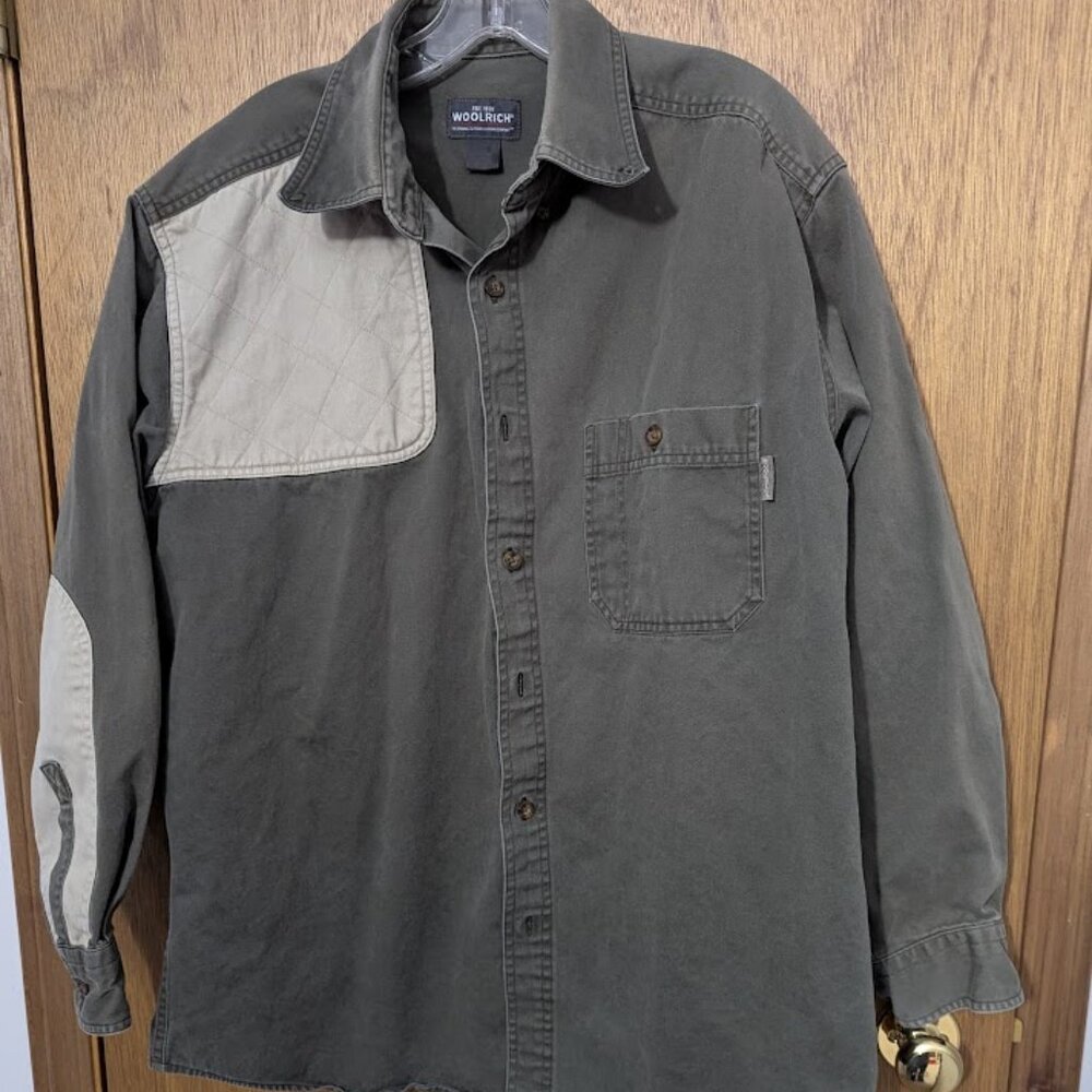 Woolrich Men's  Shooting Hunting Shirt - Reinforced Shoulder- Green/Khaki  MED